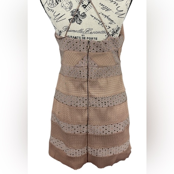 TOP SHOP PLUNGE STUDDED DETAIL MINI DRESS sz 6 - Picture 2 of 8